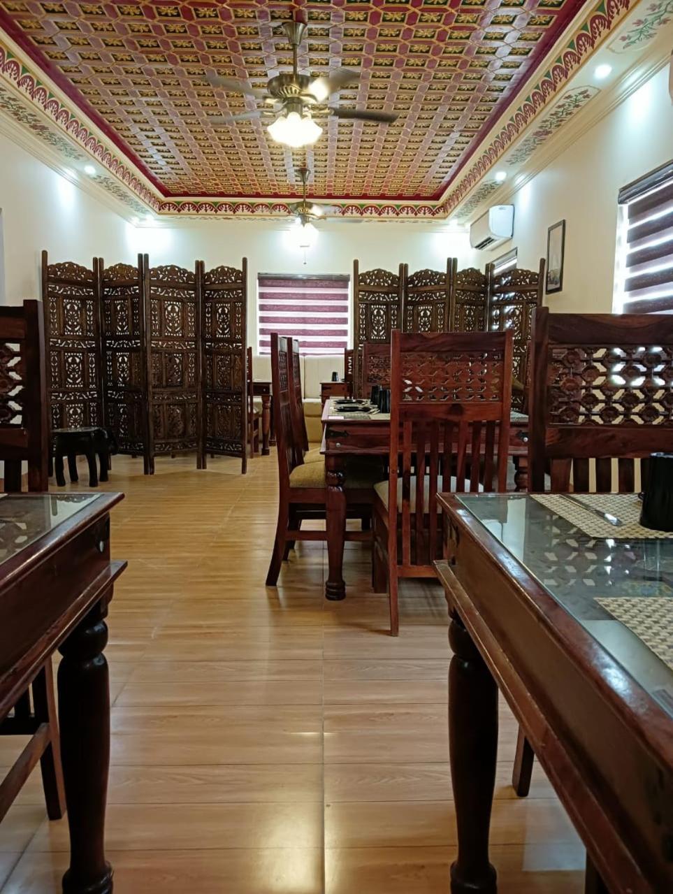 Hotel Vijayvargiya Dhani Bikaner Extérieur photo